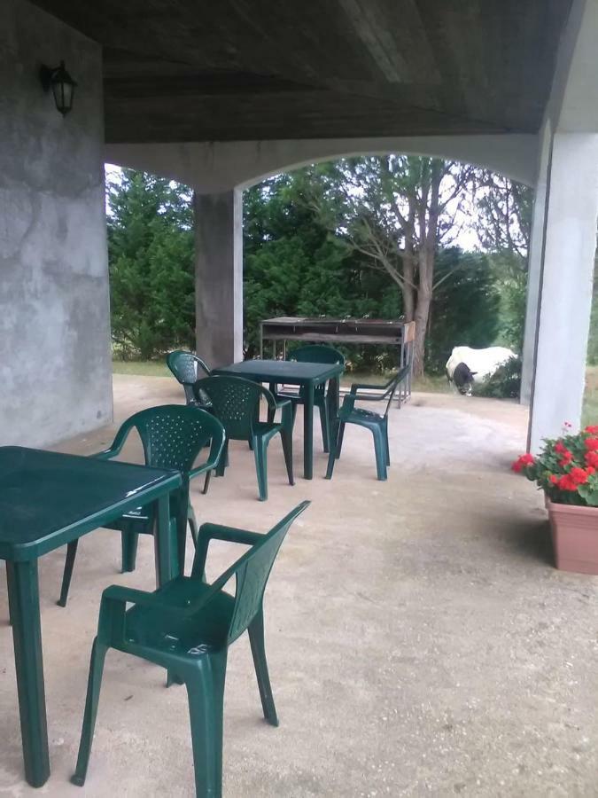 B&B Misatere Vallelonga Zewnętrze zdjęcie